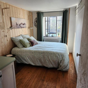 Dans moulin au bord de l'eau, Appartement chaleureux